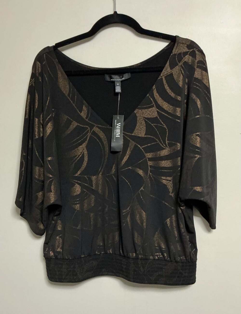 NWT White House Black Market Gold Foil Leaf Print Top Size M
